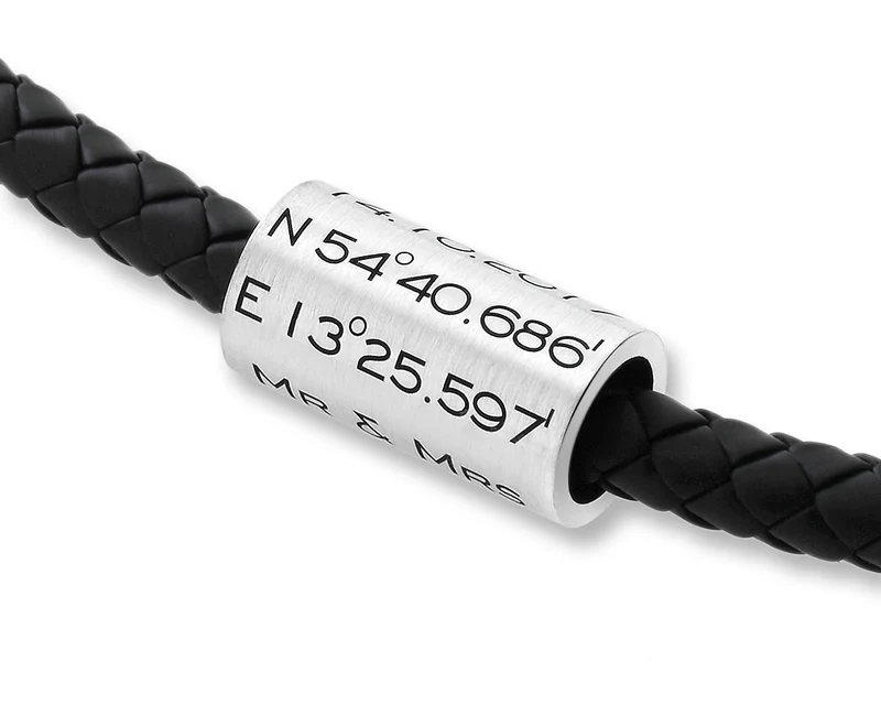 KOORDINATEN SCHMUCK ROLLE MIT GRAVUR GPS KETTE KAUTSCHUK