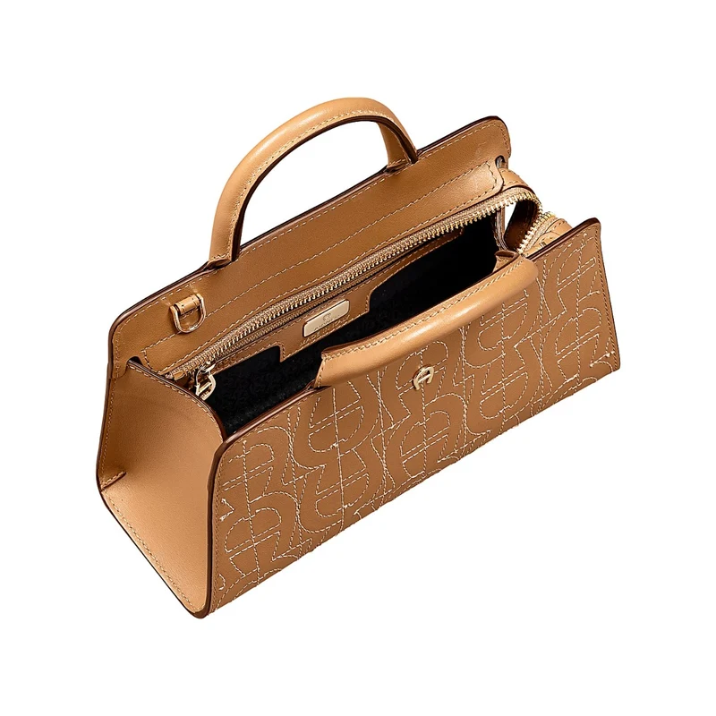 Aigner Cybill Trapunto Strech Riemenhandtasche