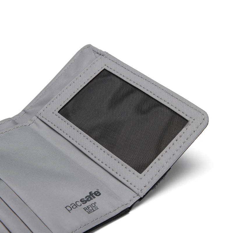 pacsafe RFIDsafe Trifold Wallet - Geldbörse 6 cc 11.5 cm (jet black)