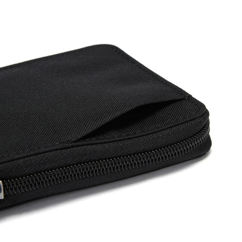 pacsafe RFIDsafe Zip Around Wallet - Geldbörse 6cc 11 cm (jet black)