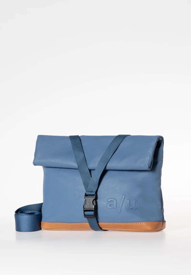 Aunts & Uncles Yao Überschlagtasche