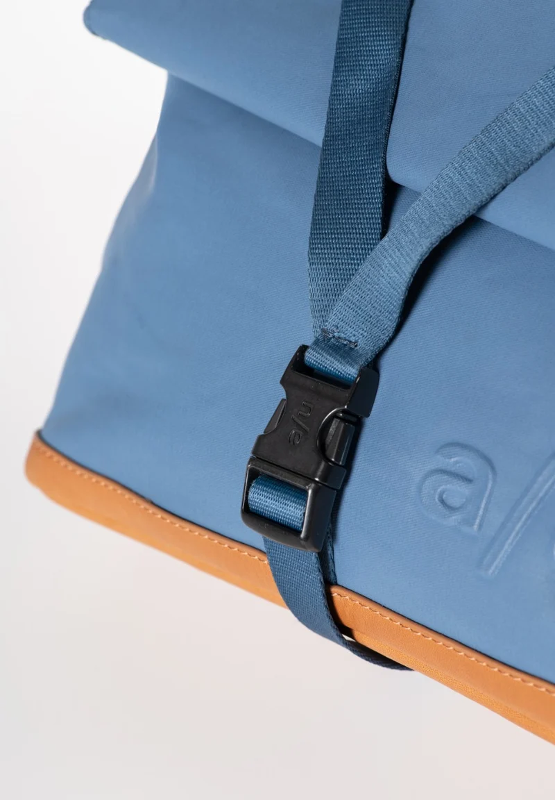 Aunts & Uncles Yao Überschlagtasche