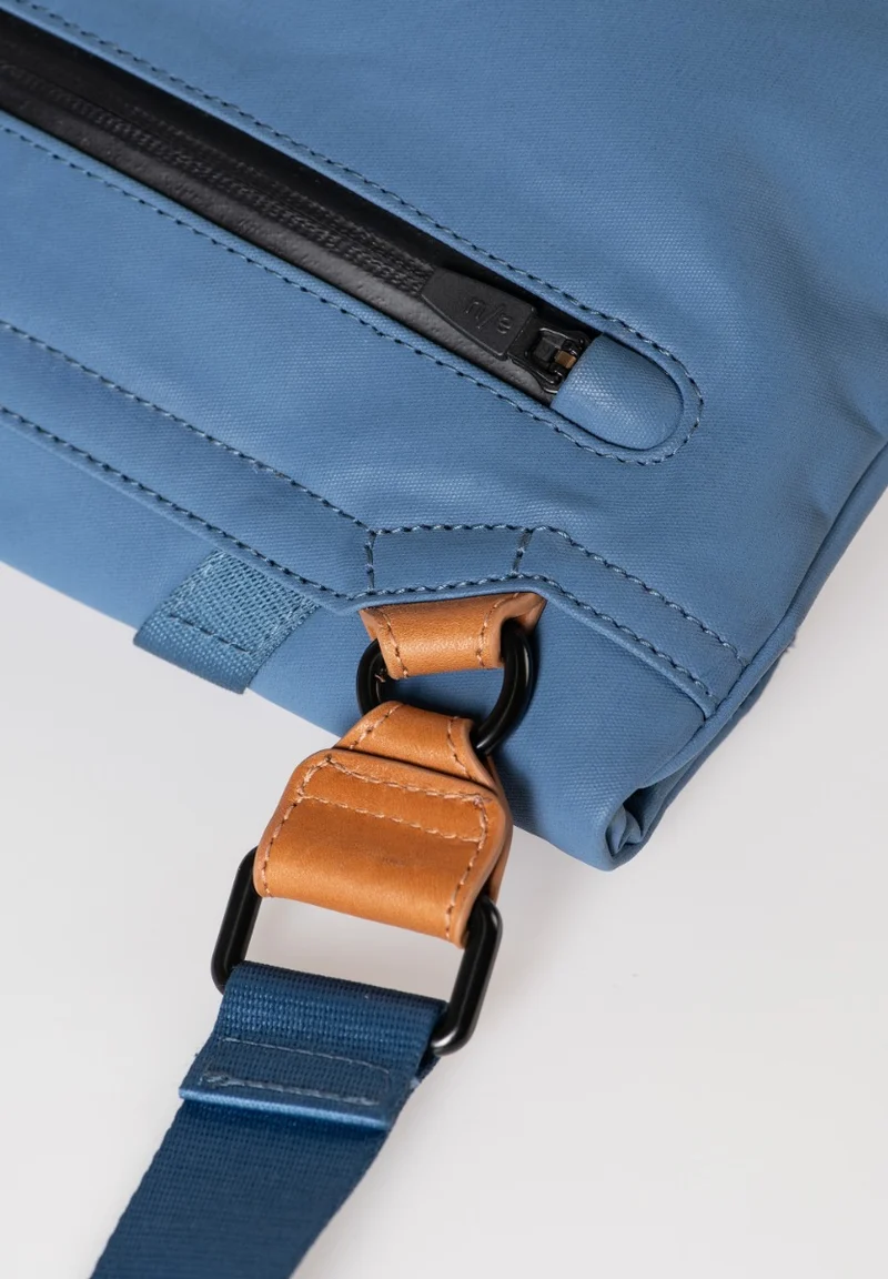 Aunts & Uncles Yao Überschlagtasche