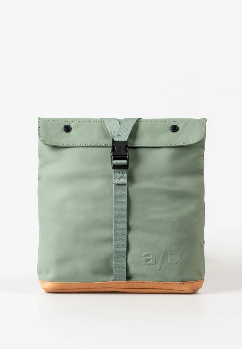 Aunts & Uncles Yao Überschlagtasche