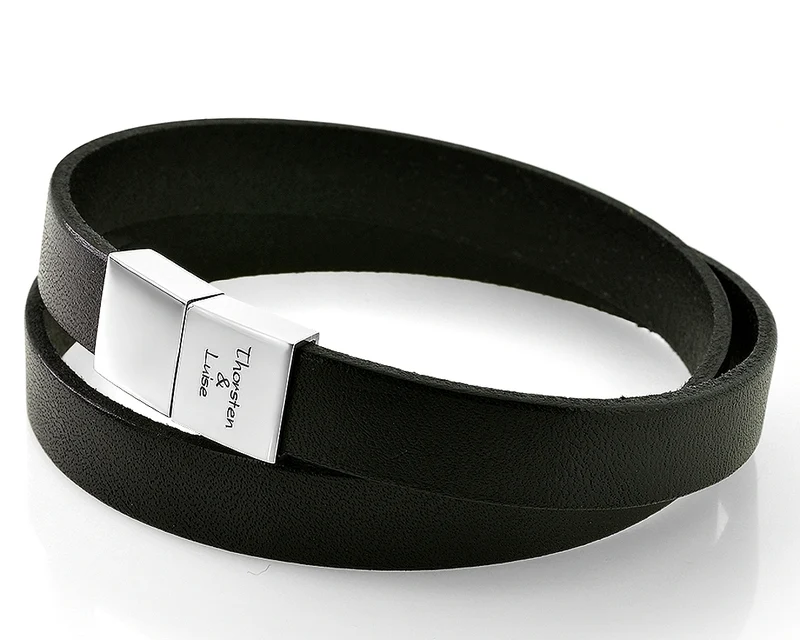MÄNNERARMBAND MIT GRAVUR LEDERBAND MIT NAMEN SCHWARZ GESCHENK FÜR DEN MANN