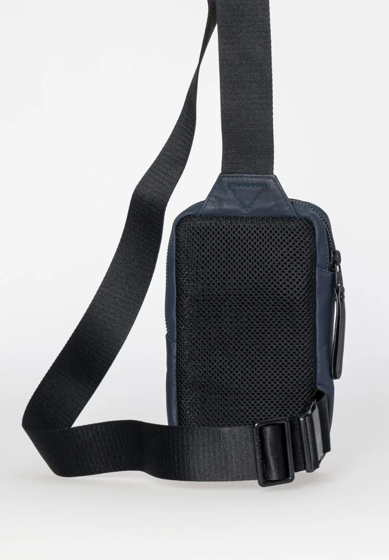 Aunts & Uncles Iwako Handytasche