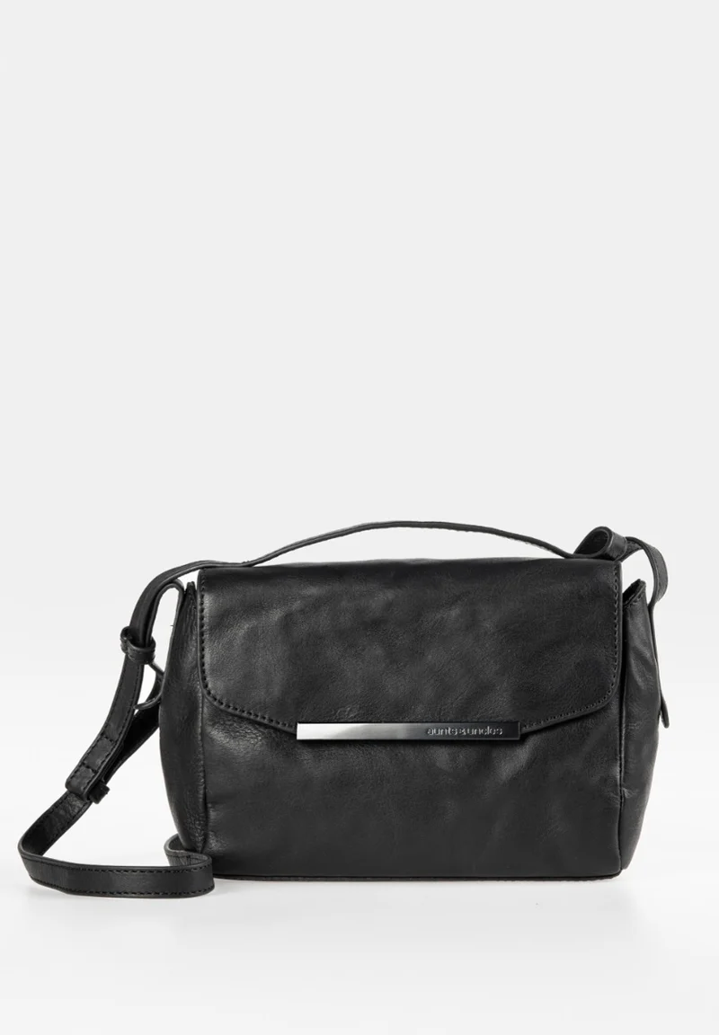Aunts & Uncles Mrs. Bao Bun Überschlagtasche