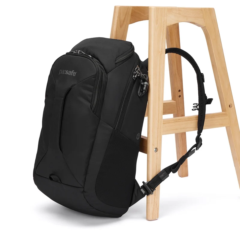 pacsafe EXP 28L - Rucksack 16" 50 cm (black)