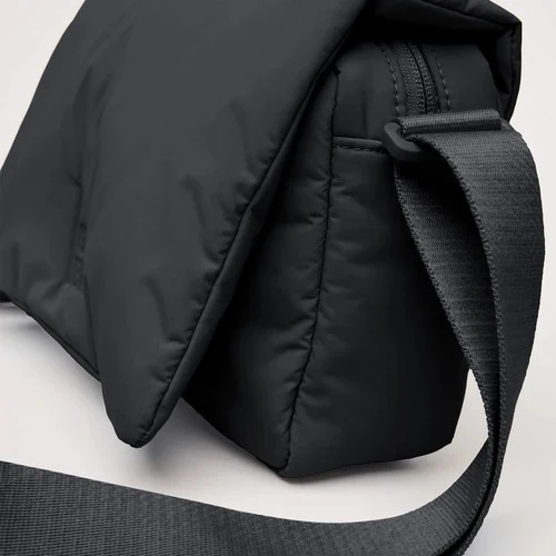 Got Bag Cloud Crossbody Überschlagtasche Monochrome