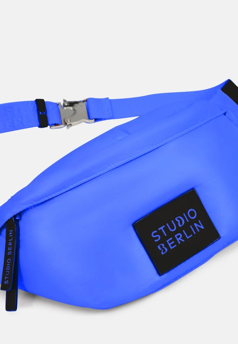 Studio Berlin Spandau Mini Shiny Cobalt Blue Gürteltasche