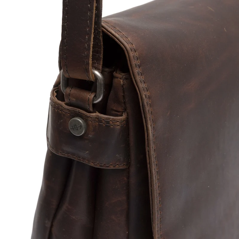 The Chesterfield Brand Reston Überschlagtasche