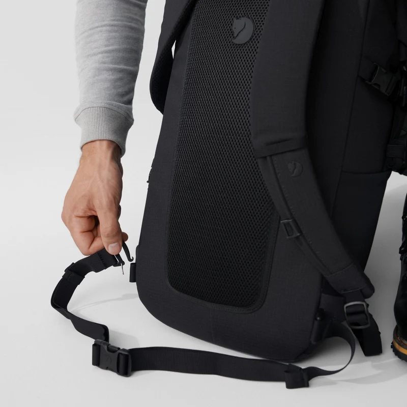 Fjällräven Ulvö Rolltop 30 - Rucksack 15" 49 cm (black)