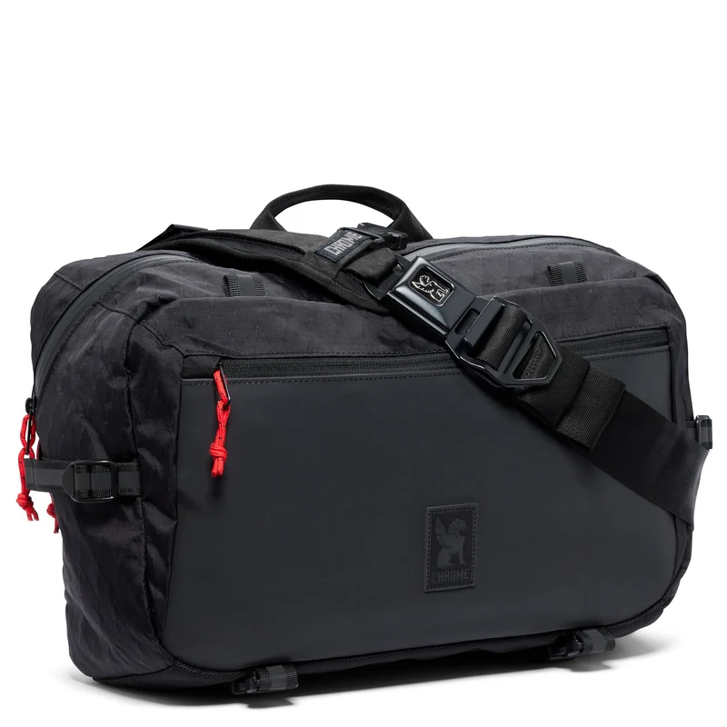 Chrome Kadet Max - UmhÃ¤ngetasche 15" 39.5 cm (black xrf)