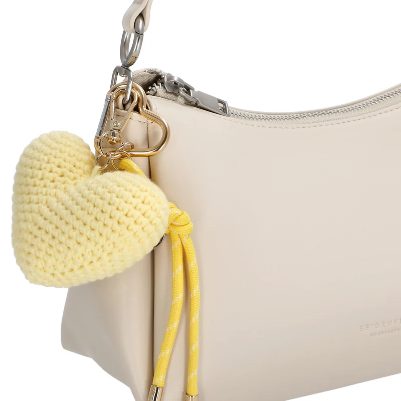 Seidenfelt Crocket Heart Charm - Anhänger (butter-yellow)